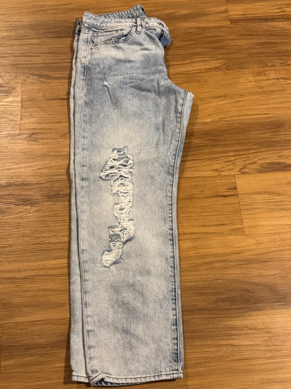 Women’s Express Light Blue High-Rise Jeans